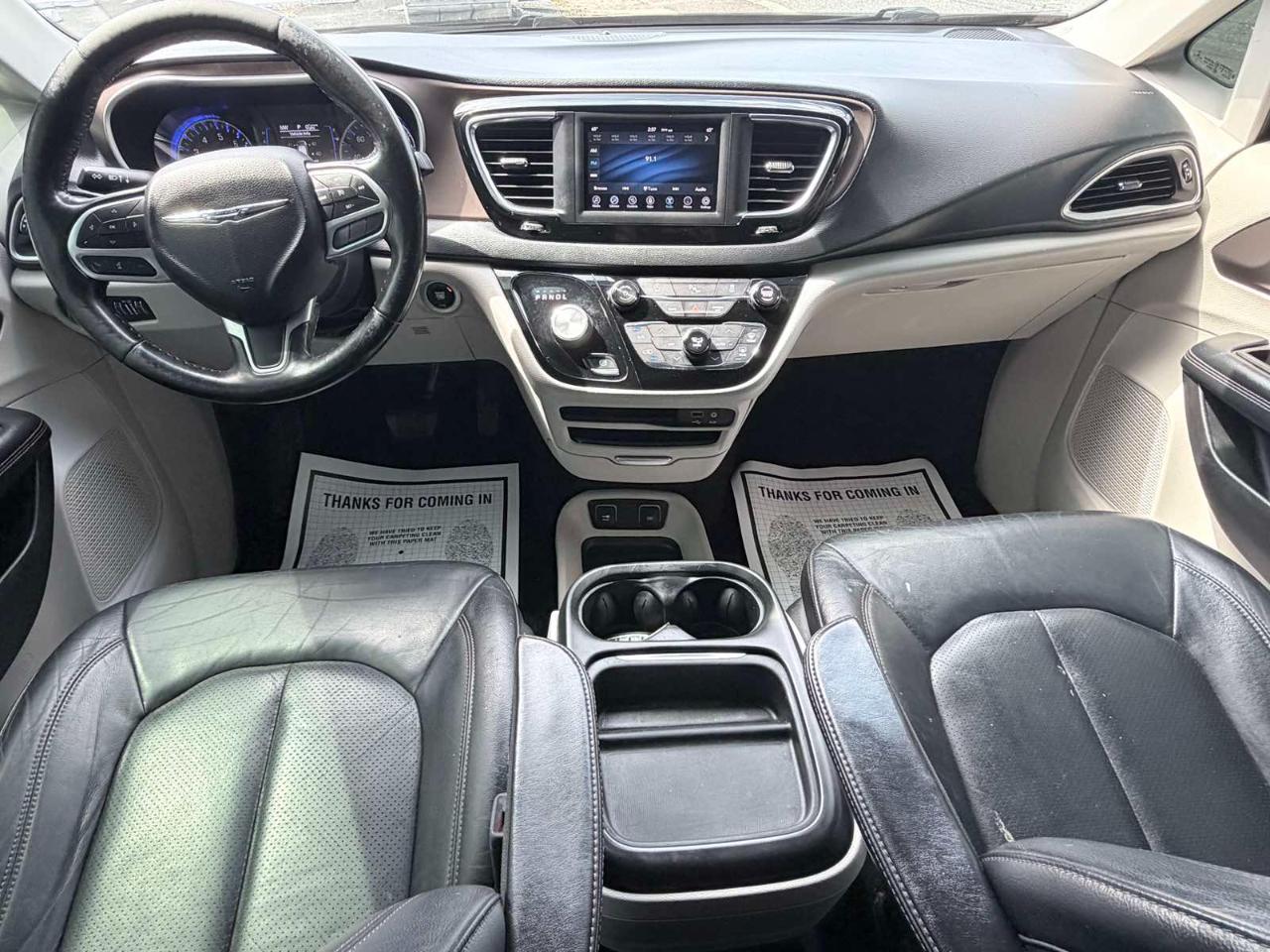 Chrysler Pacifica Touring L FWD 2019
