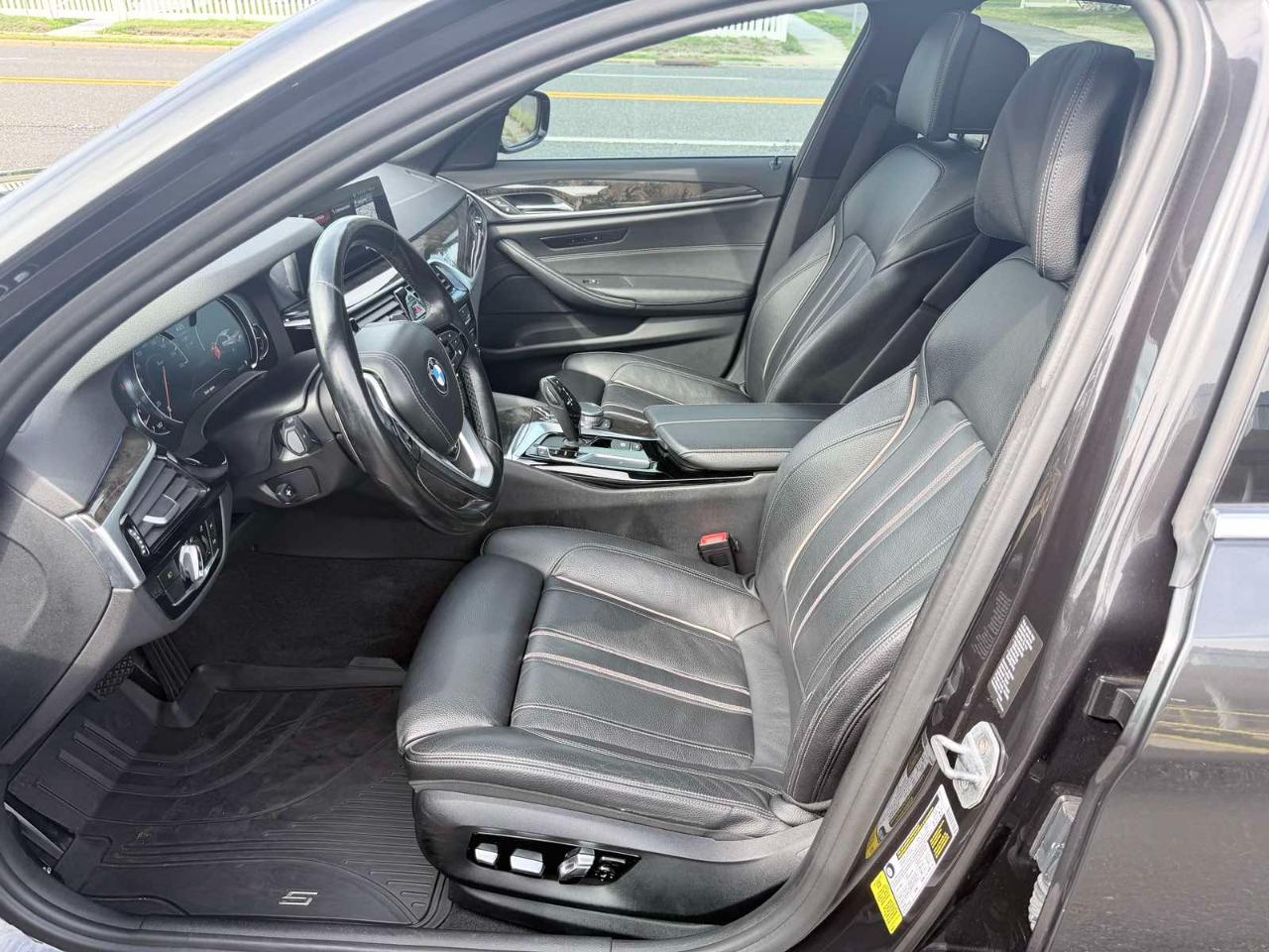 BMW 5 Series 540i Sedan 2017