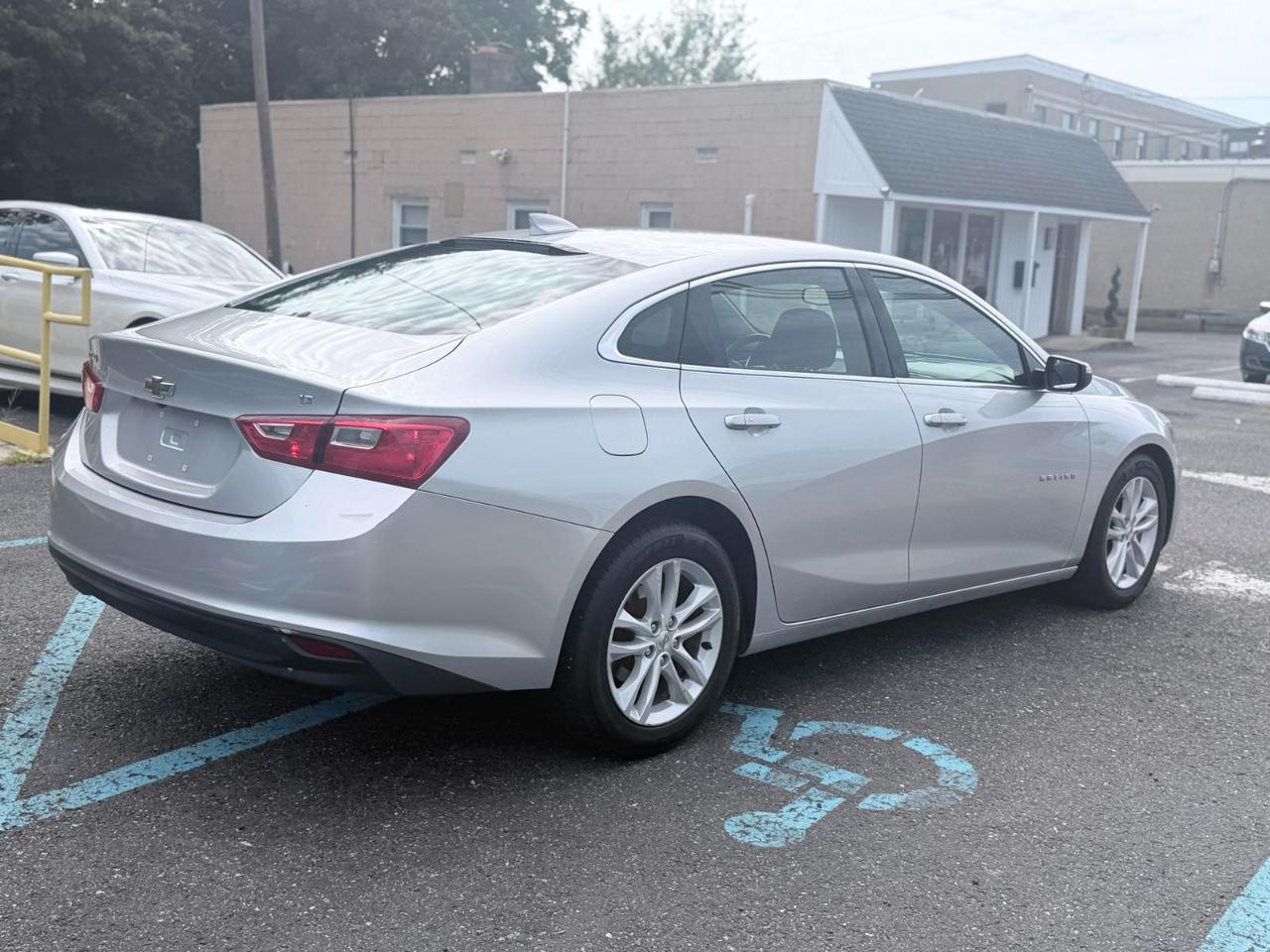 Chevrolet Malibu 4dr Sdn LT w/1LT 2016