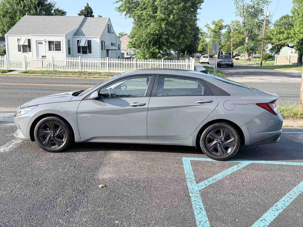 Hyundai Elantra SEL 2021