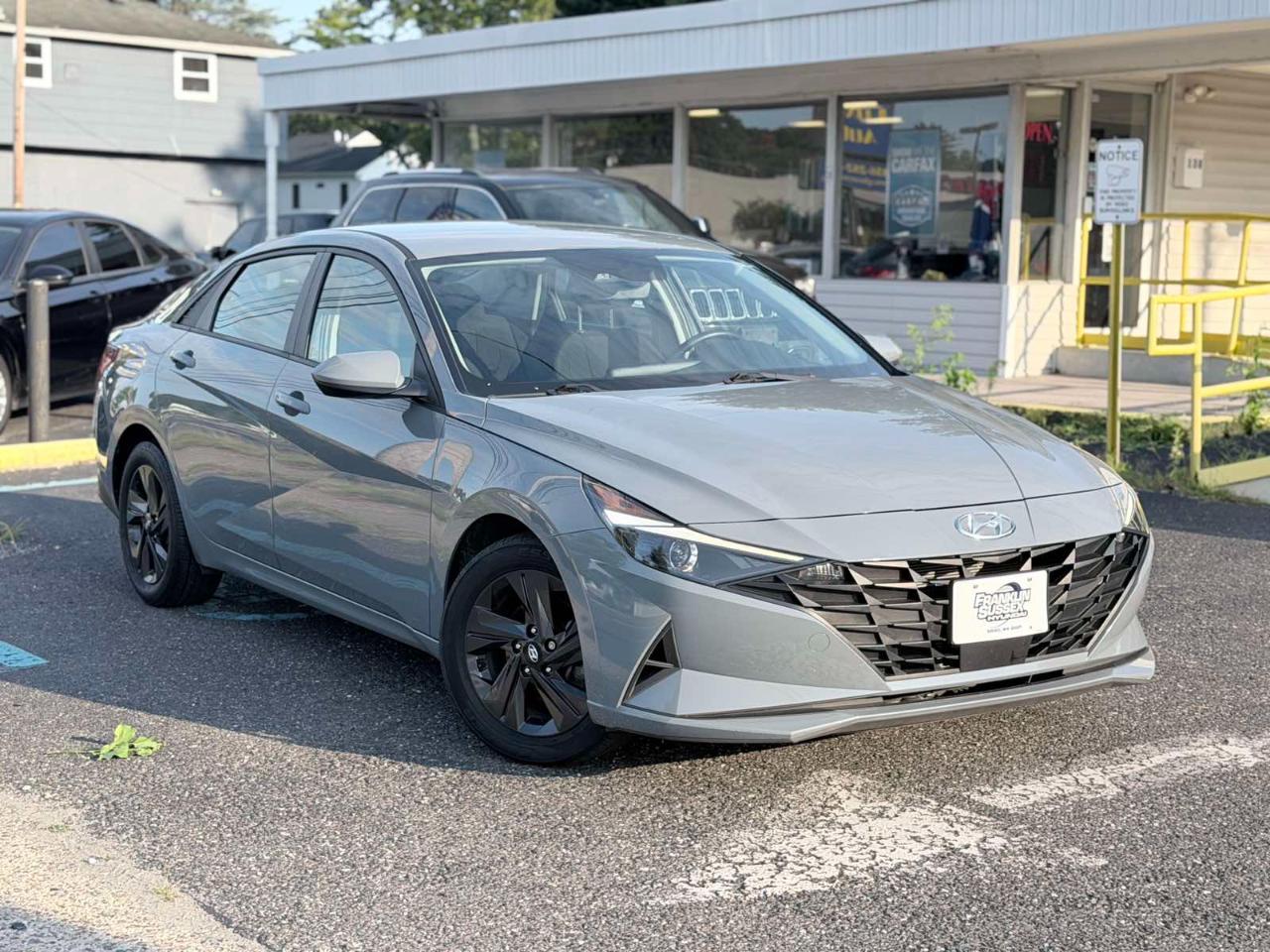 Hyundai Elantra SEL 2021