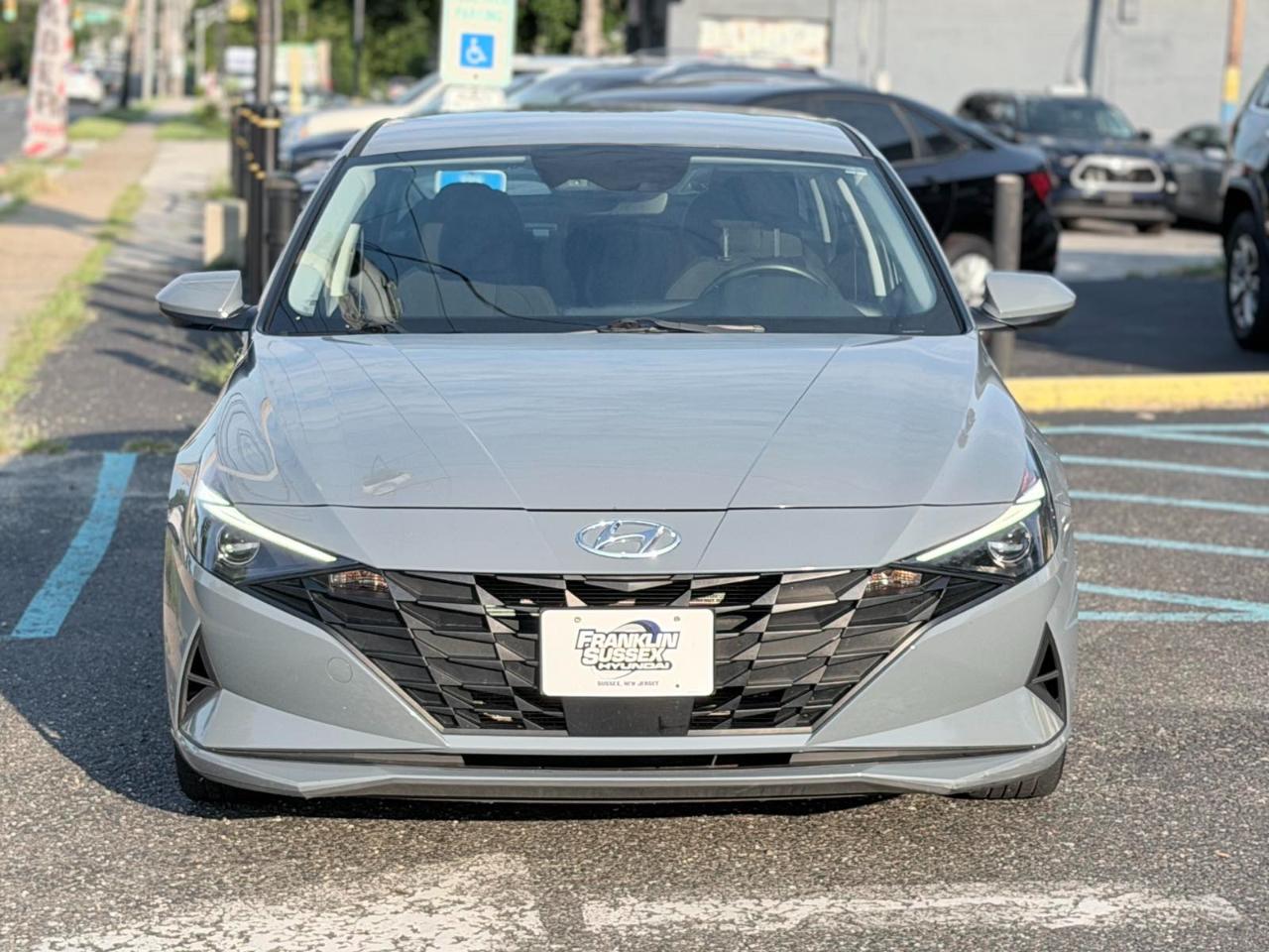 Hyundai Elantra SEL 2021