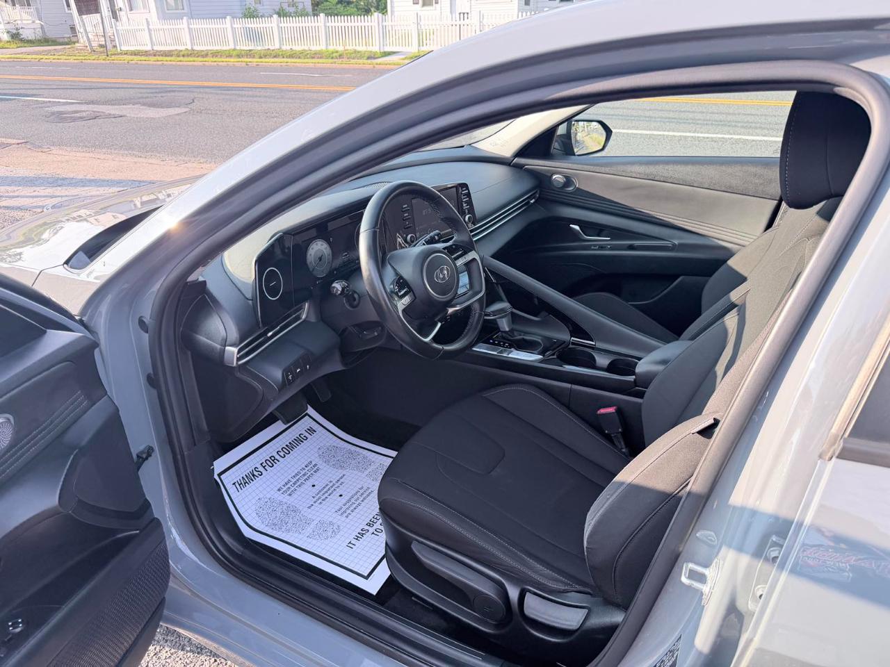 Hyundai Elantra SEL 2021