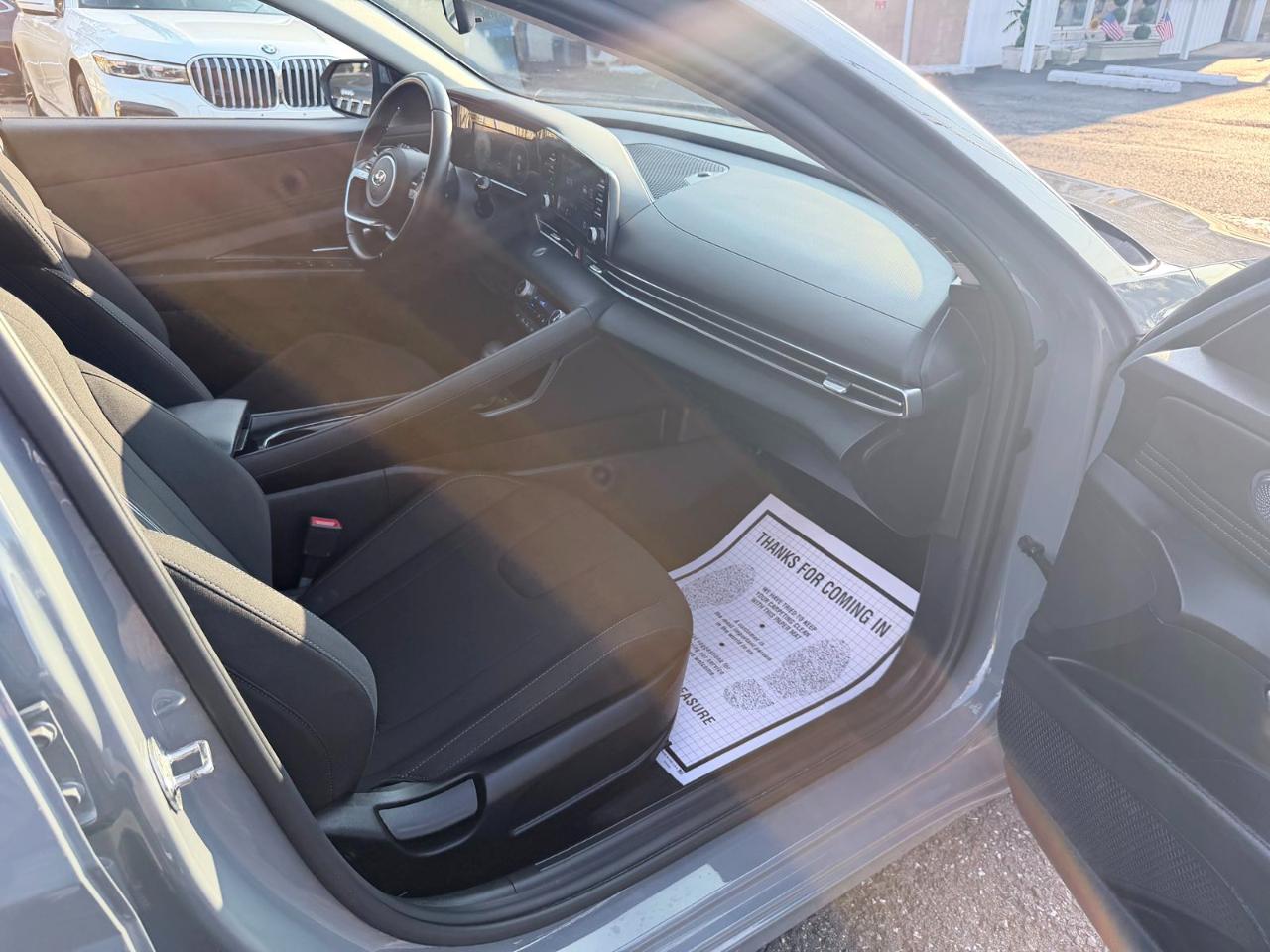 Hyundai Elantra SEL 2021
