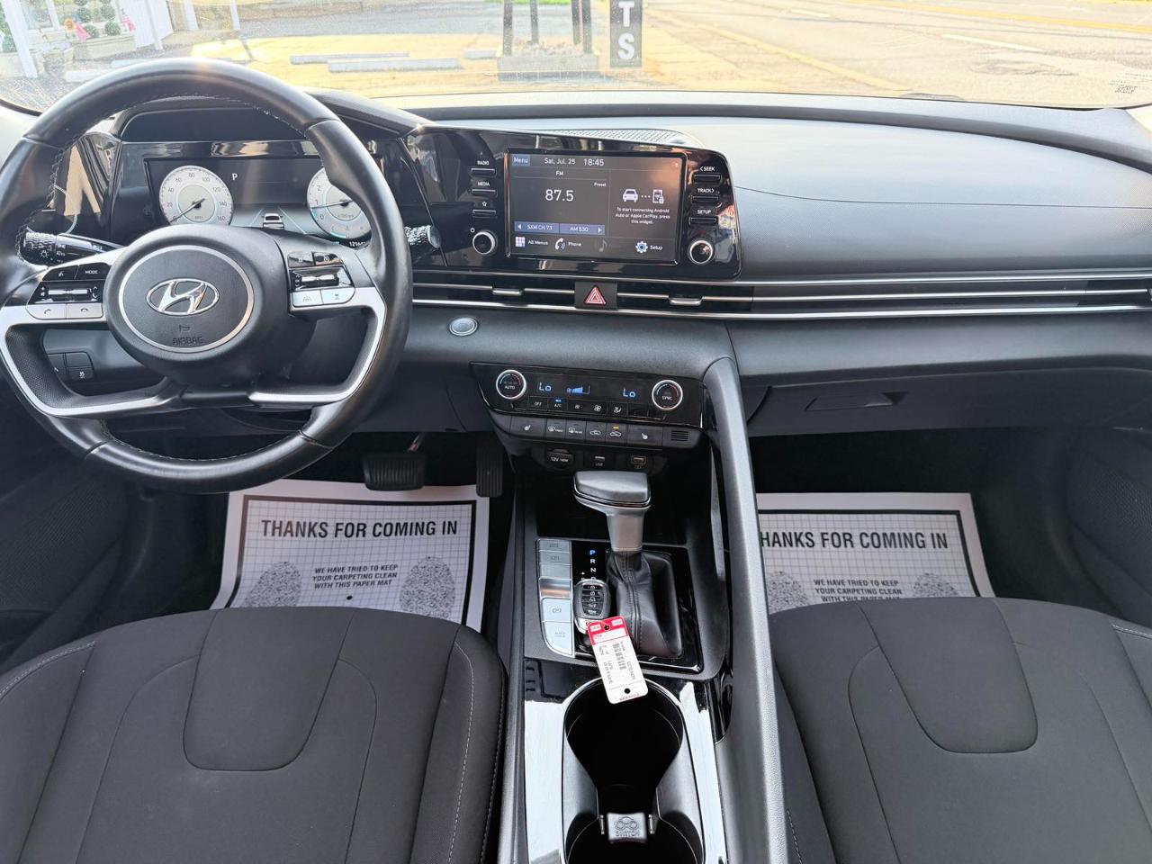 Hyundai Elantra SEL 2021