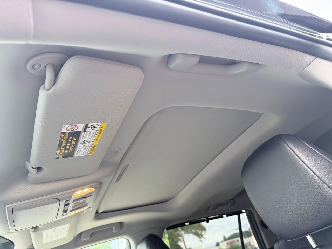 Toyota Highlander Hybrid XLE 2024