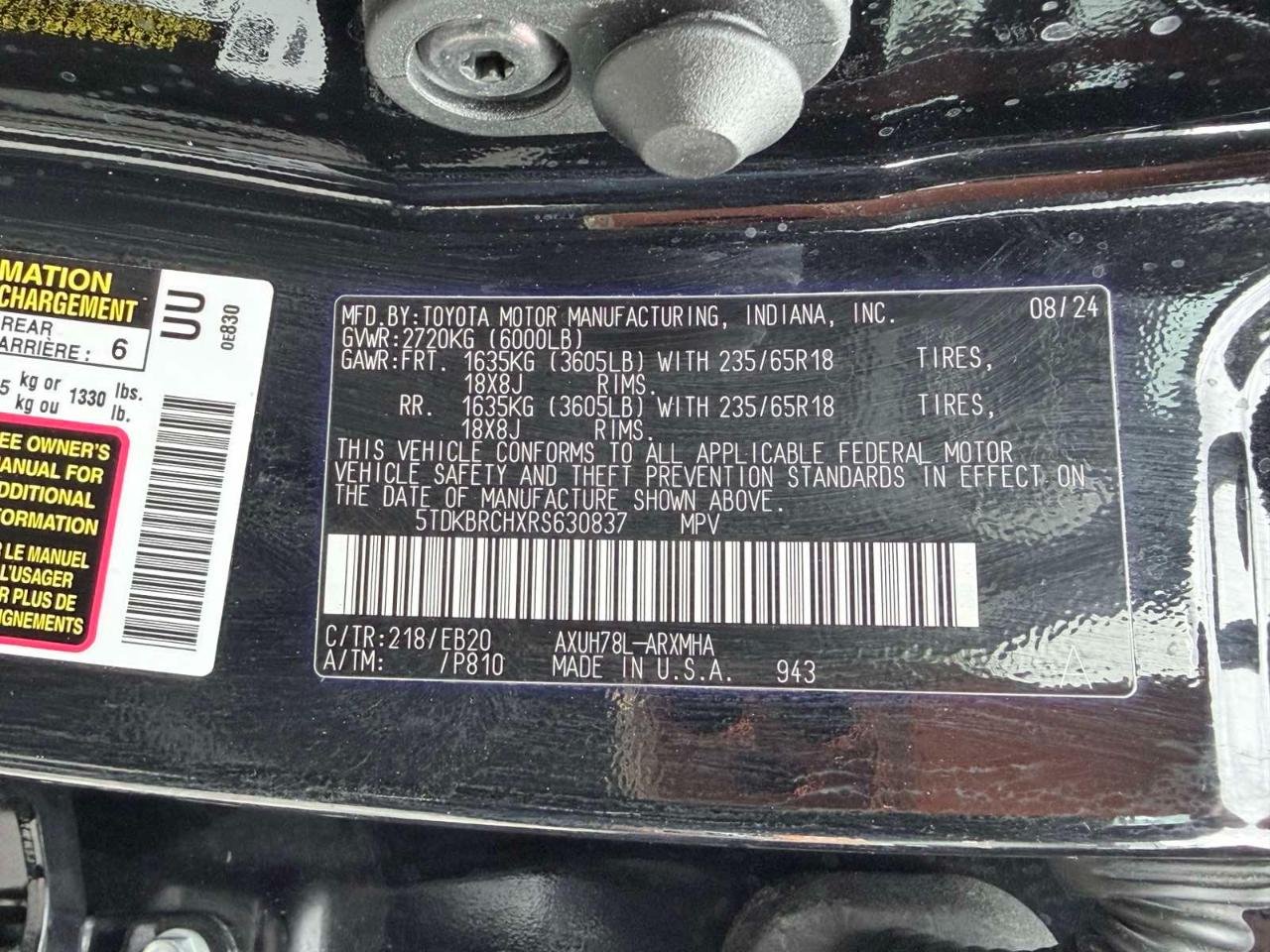 Toyota Highlander Hybrid XLE 2024