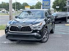 2024 Toyota Highlander 