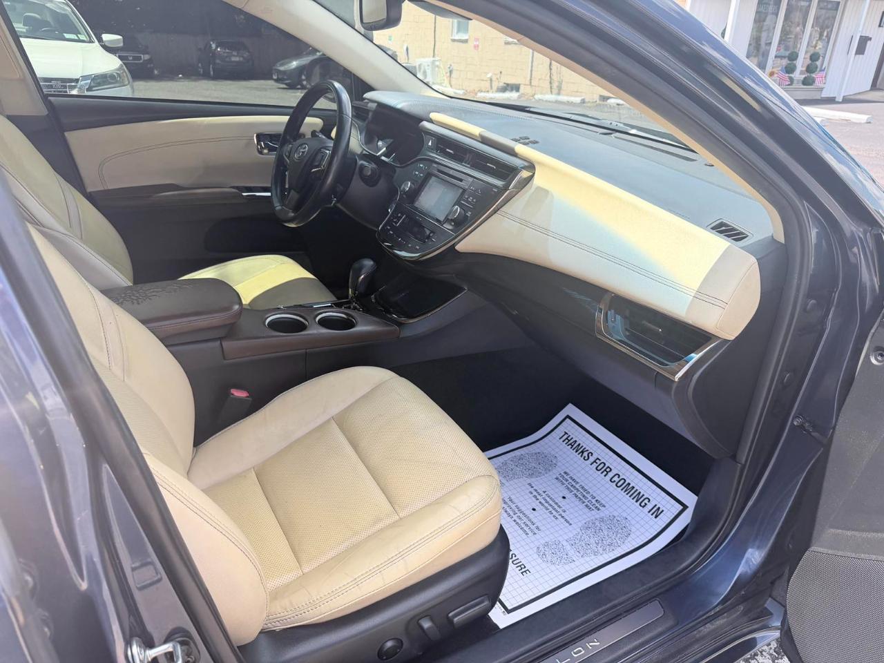 Toyota Avalon Hybrid Limited 2018
