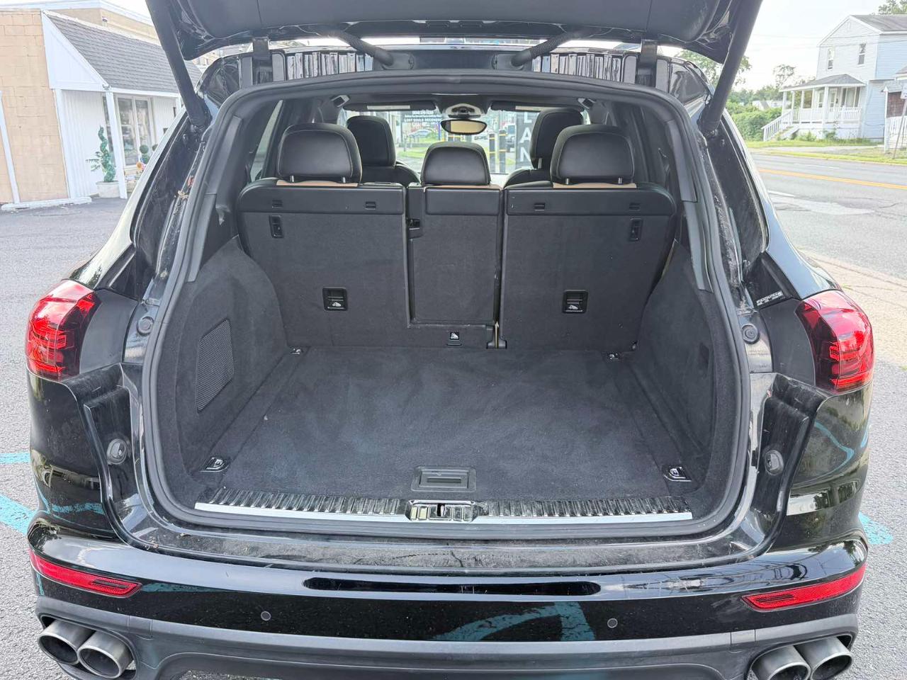 Porsche Cayenne S E-Hybrid Platinum Edition AWD 2017