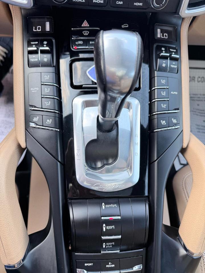Porsche Cayenne S E-Hybrid Platinum Edition AWD 2017