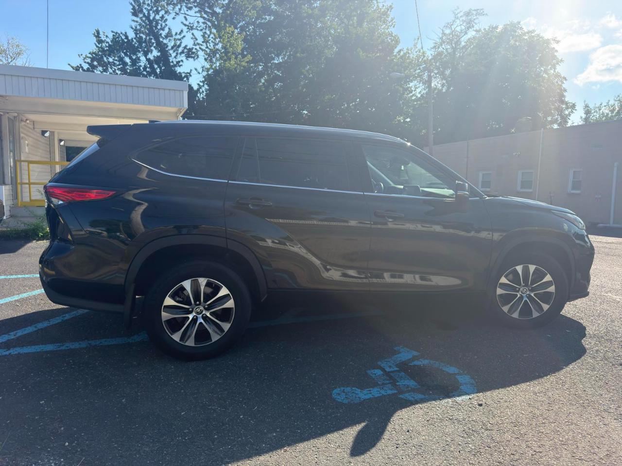 Toyota Highlander XLE 2022