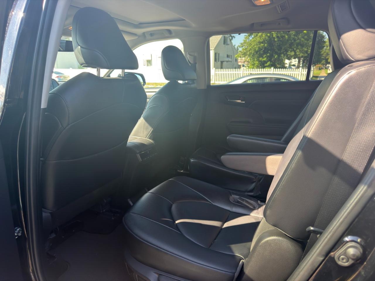 Toyota Highlander XLE 2022