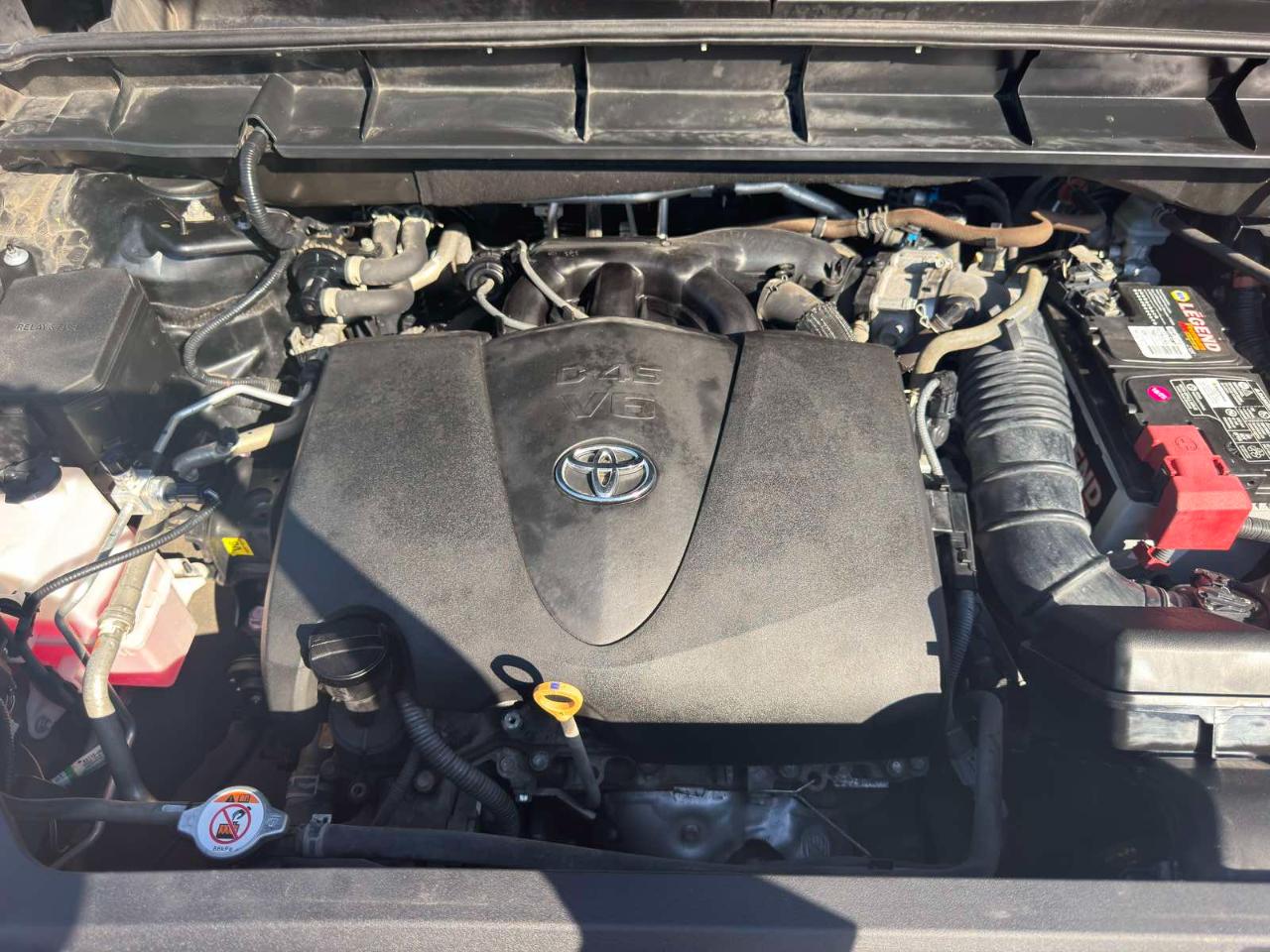 Toyota Highlander XLE 2022