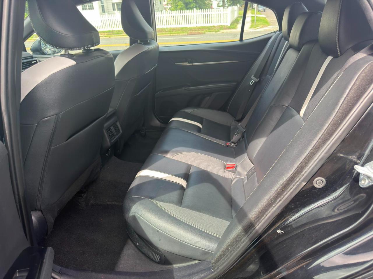 Toyota Camry SE 2025