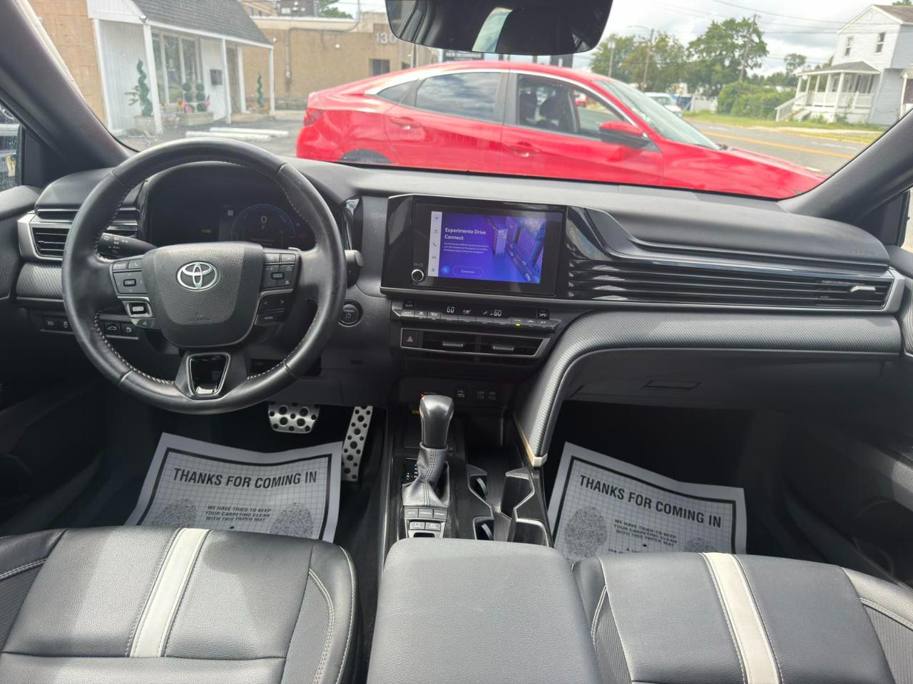 Toyota Camry SE 2025