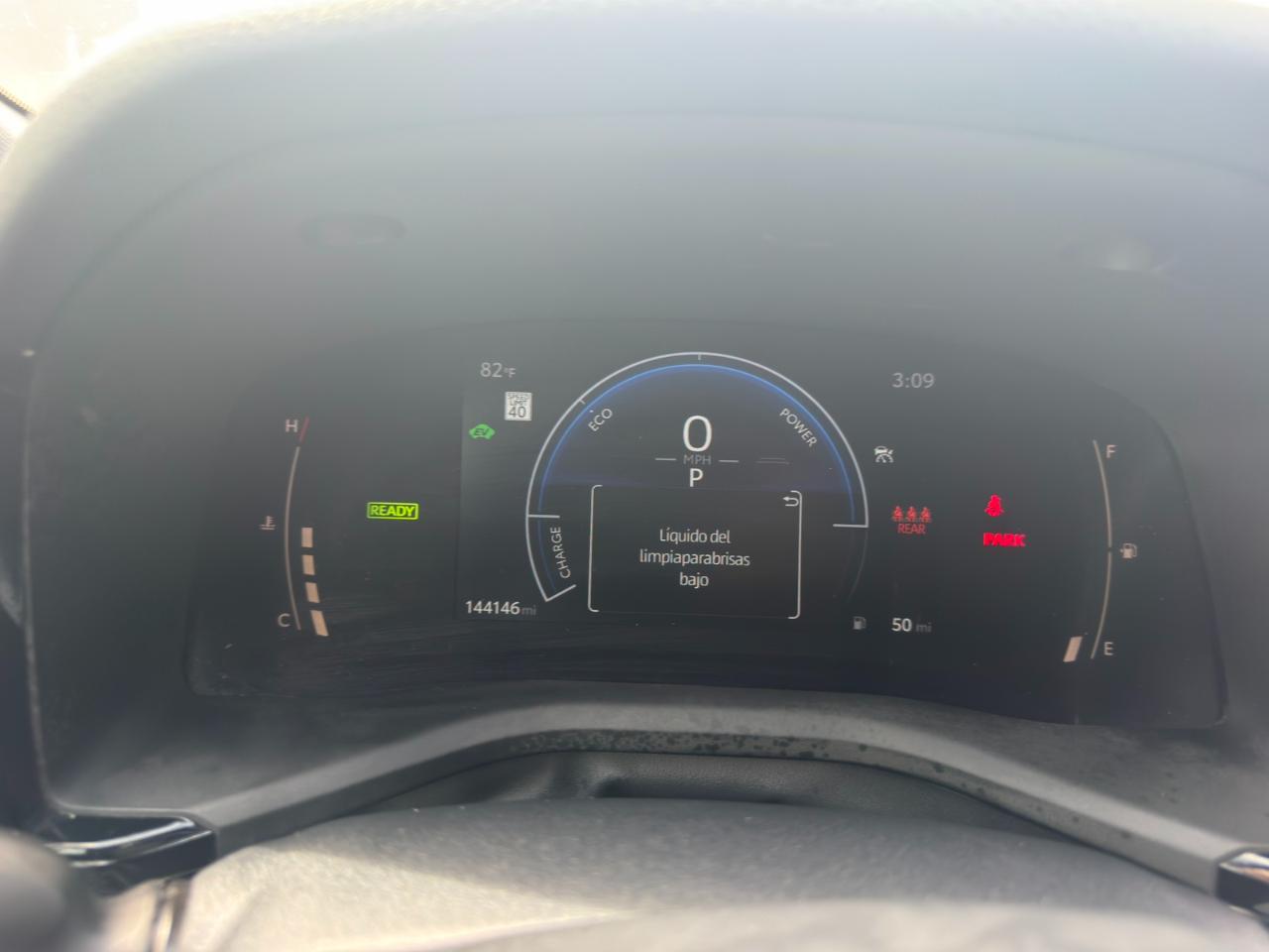 Toyota Camry SE 2025