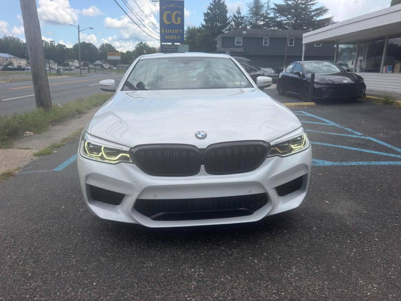 BMW 5 Series 540i xDrive Sedan 2017