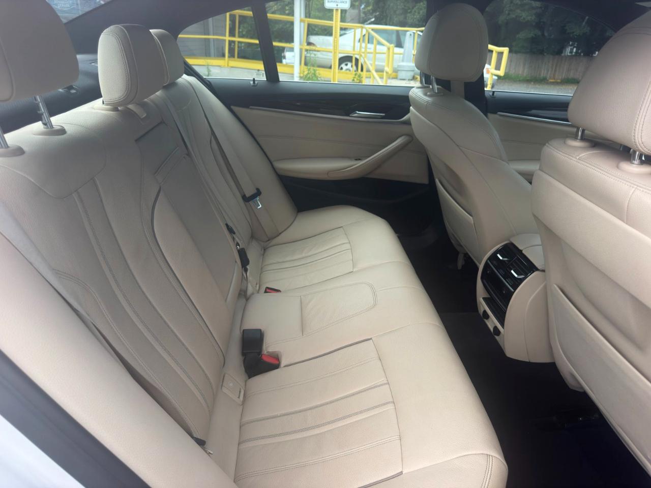 BMW 5 Series 540i xDrive Sedan 2017