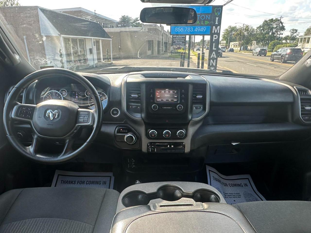 RAM 2500 Tradesman 4x4 Crew Cab 8' Box 2022