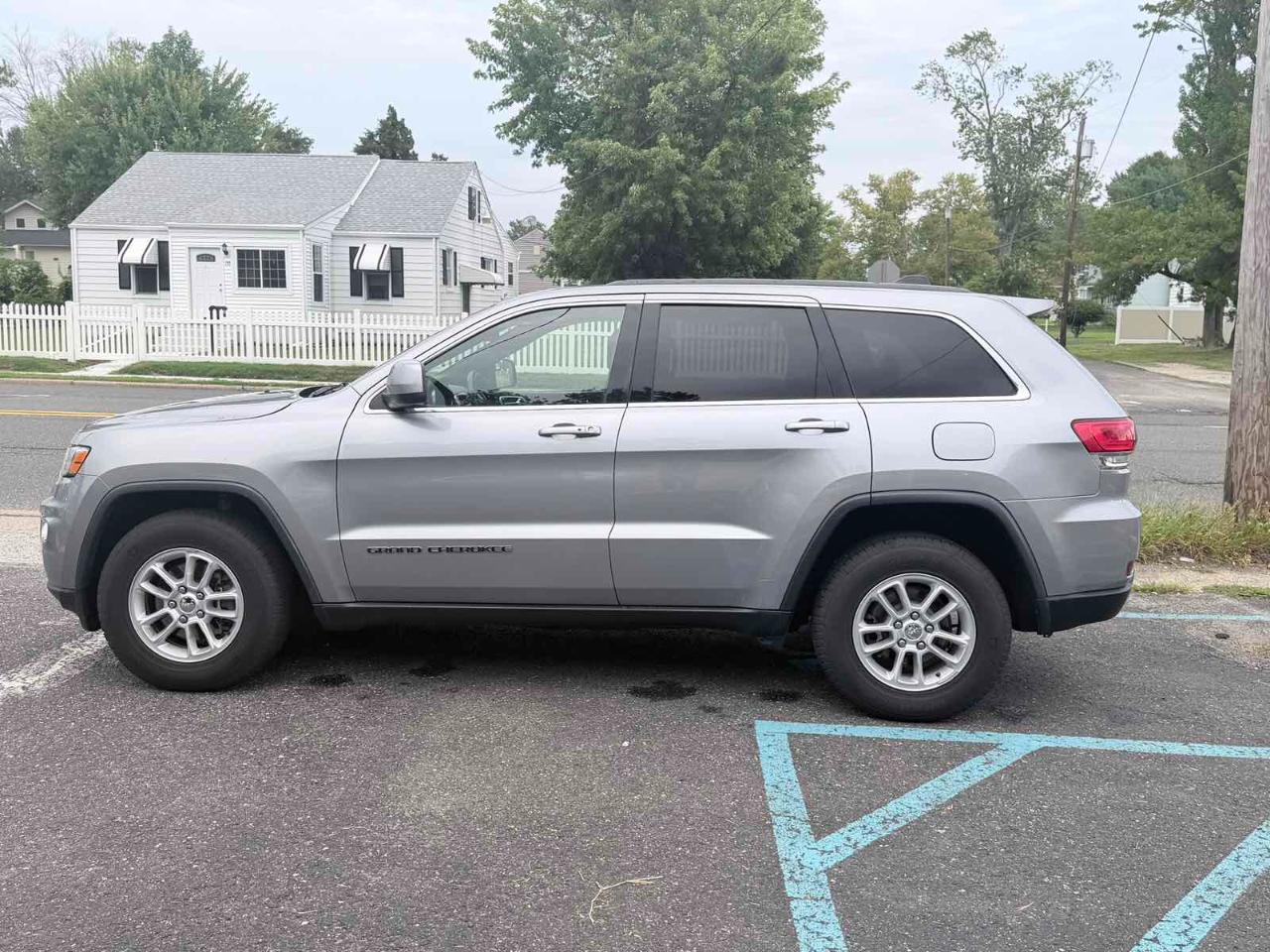 Jeep Grand Cherokee Laredo 2018