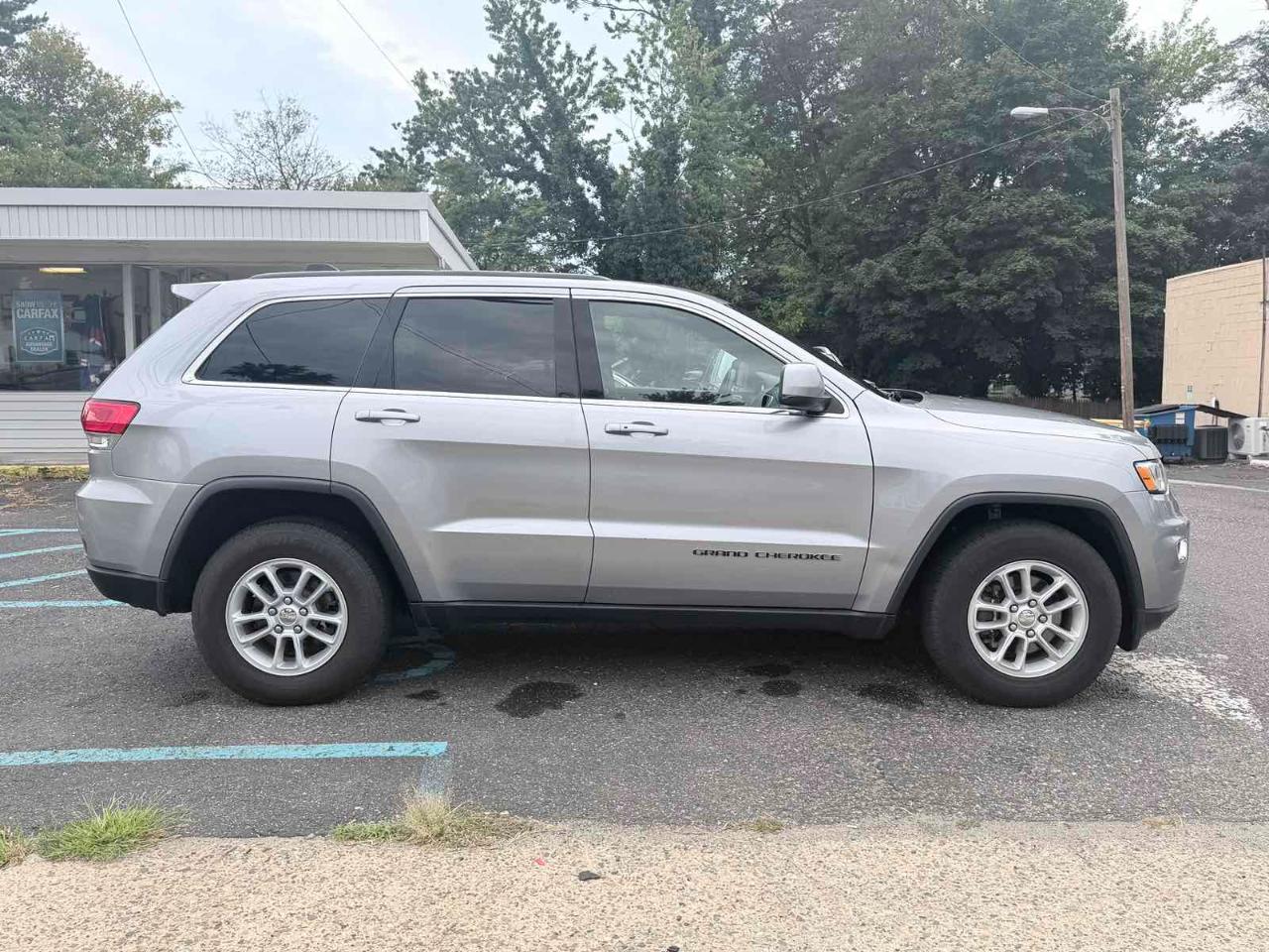Jeep Grand Cherokee Laredo 2018