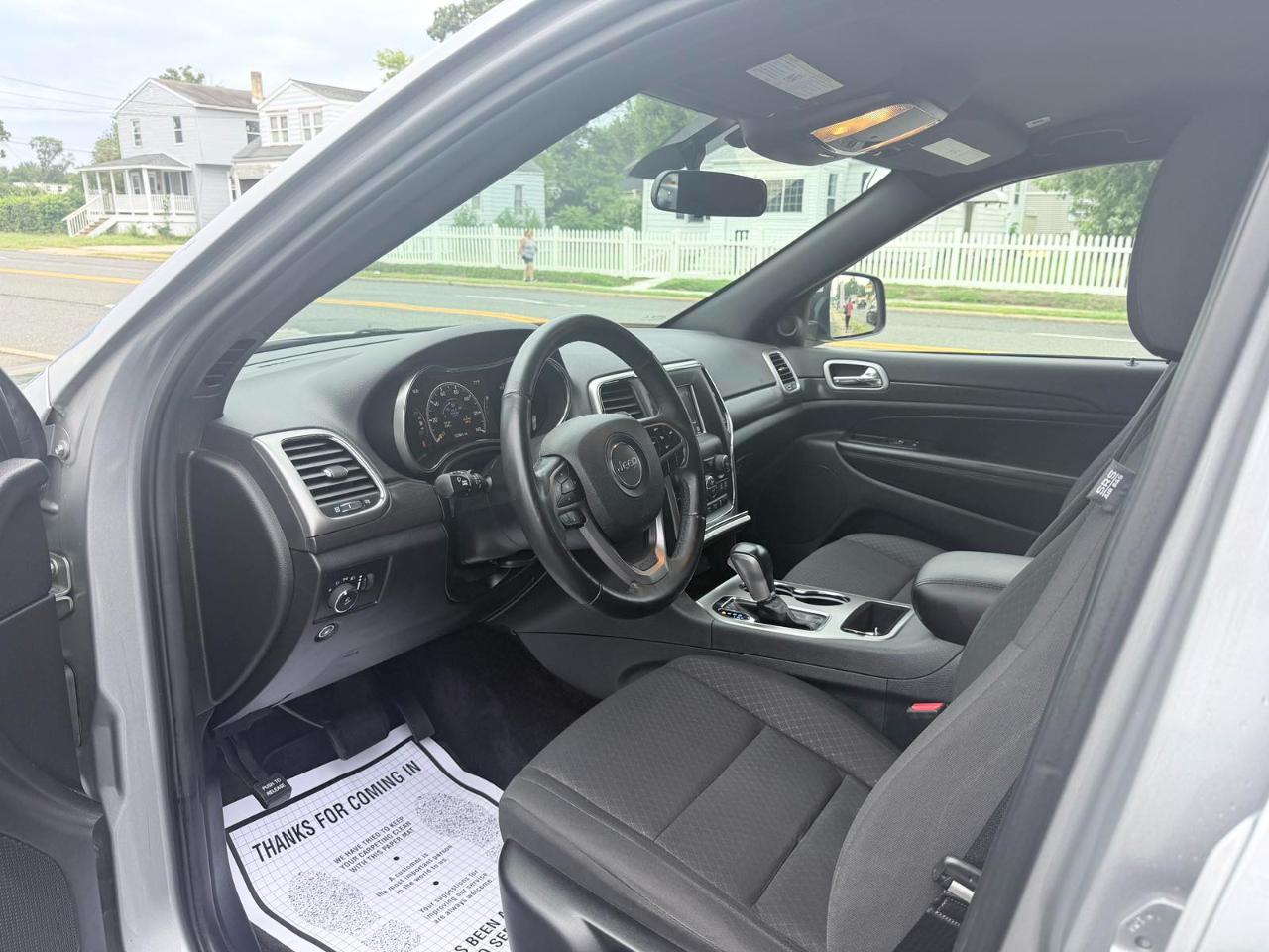 Jeep Grand Cherokee Laredo 2018