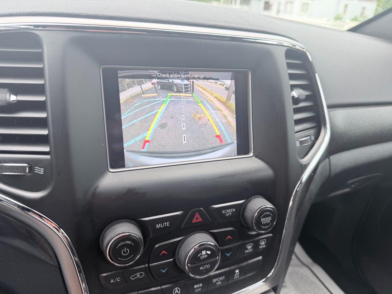 Jeep Grand Cherokee Laredo 2018