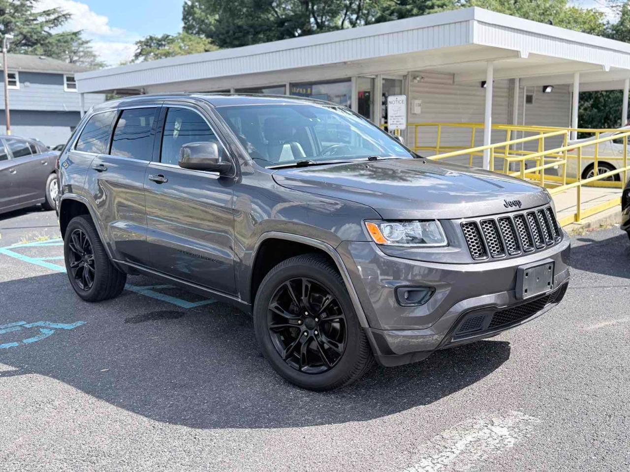 Jeep Grand Cherokee 4WD 4dr Altitude 2015
