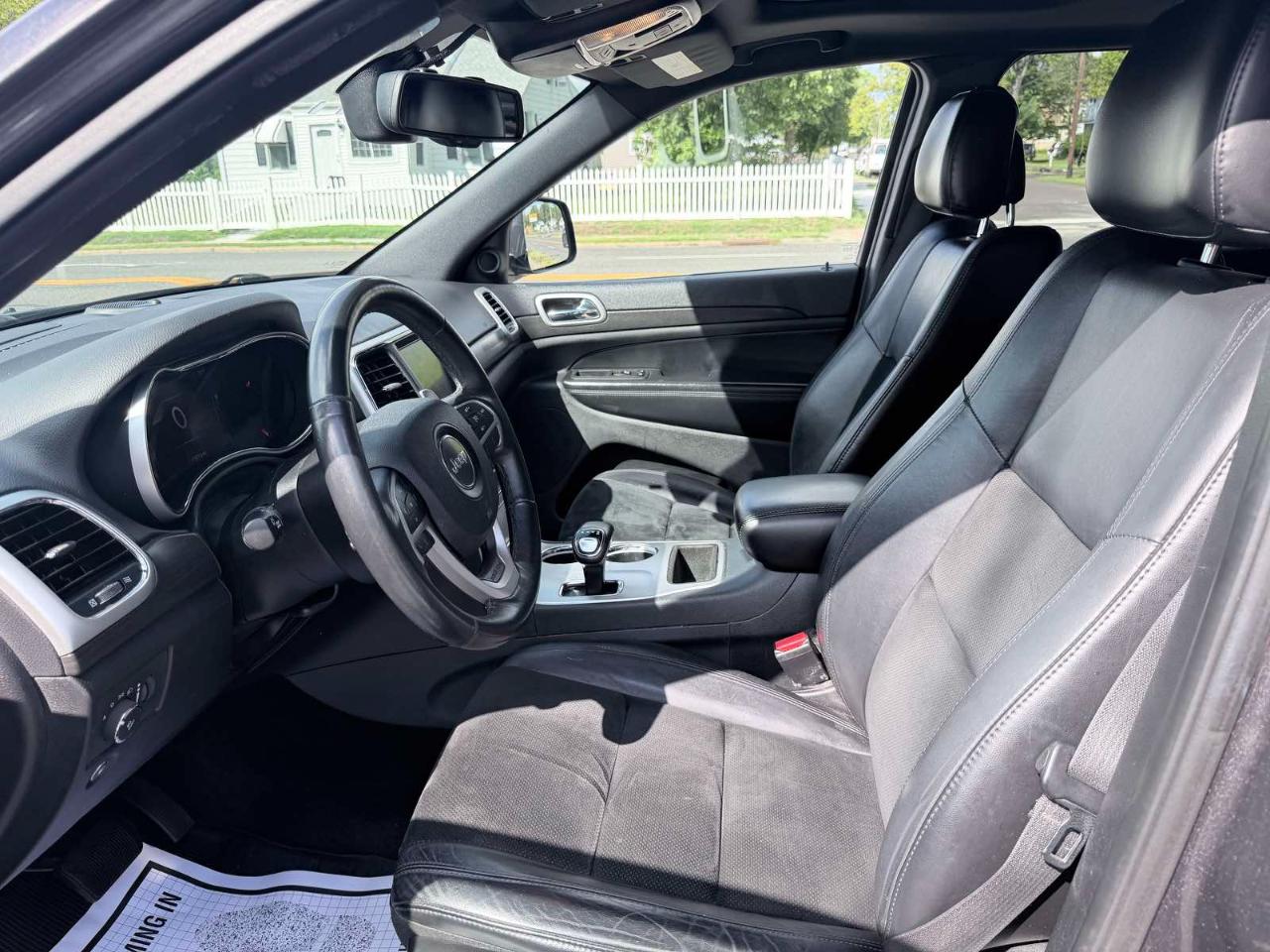 Jeep Grand Cherokee 4WD 4dr Altitude 2015