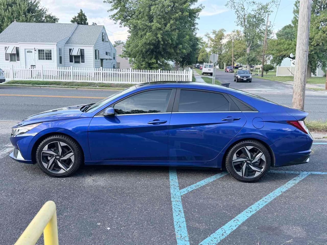 Hyundai Elantra Hybrid Limited 2023
