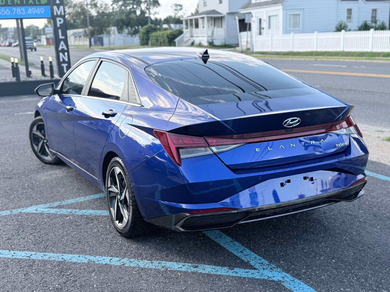 Hyundai Elantra Hybrid Limited 2023