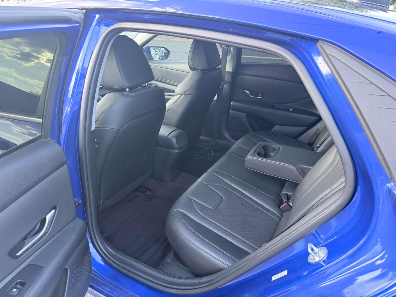 Hyundai Elantra Hybrid Limited 2023