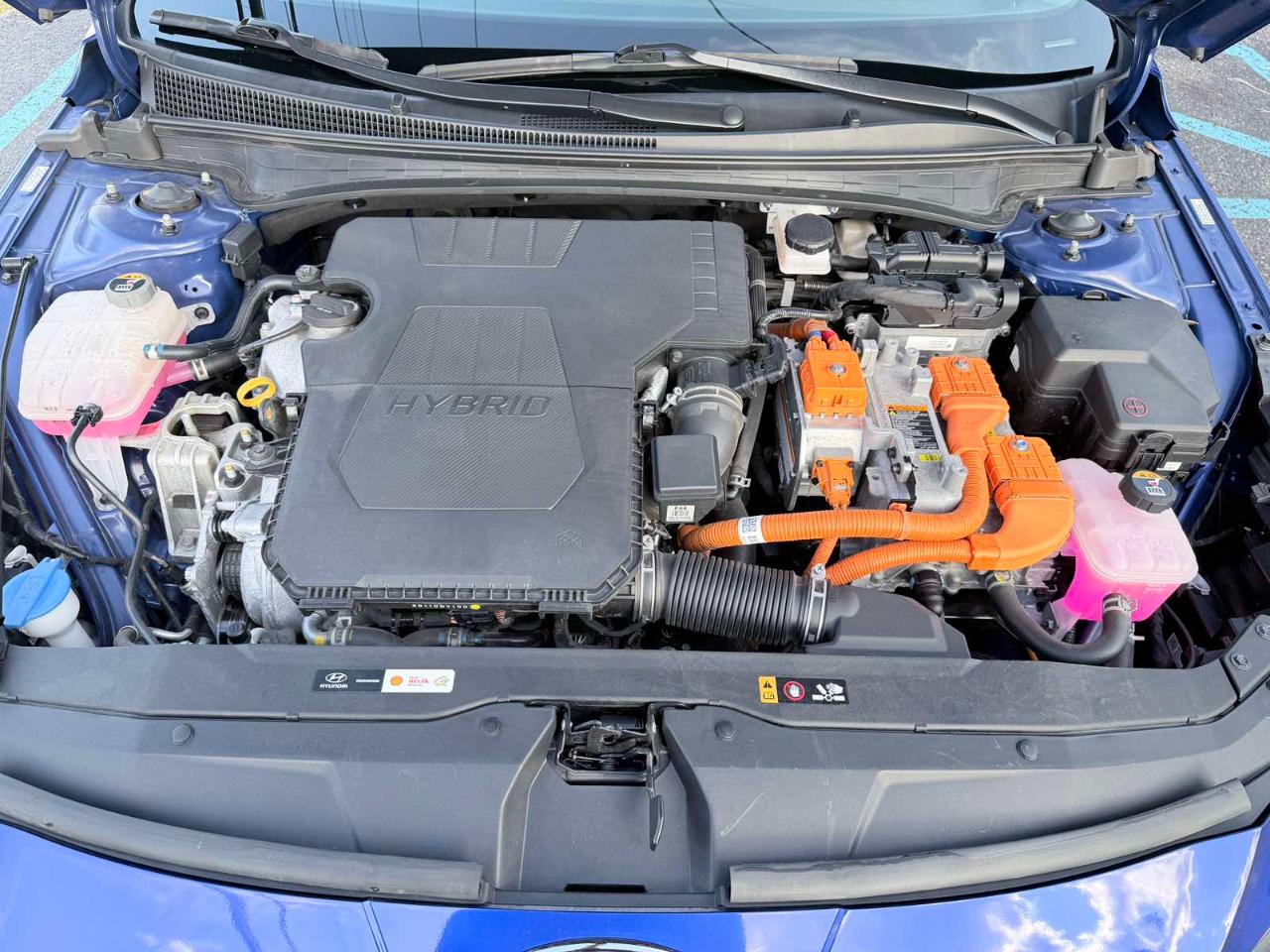 Hyundai Elantra Hybrid Limited 2023