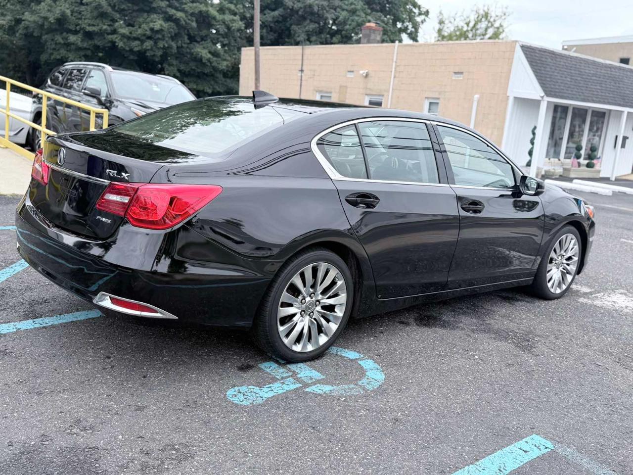 Acura RLX  2016