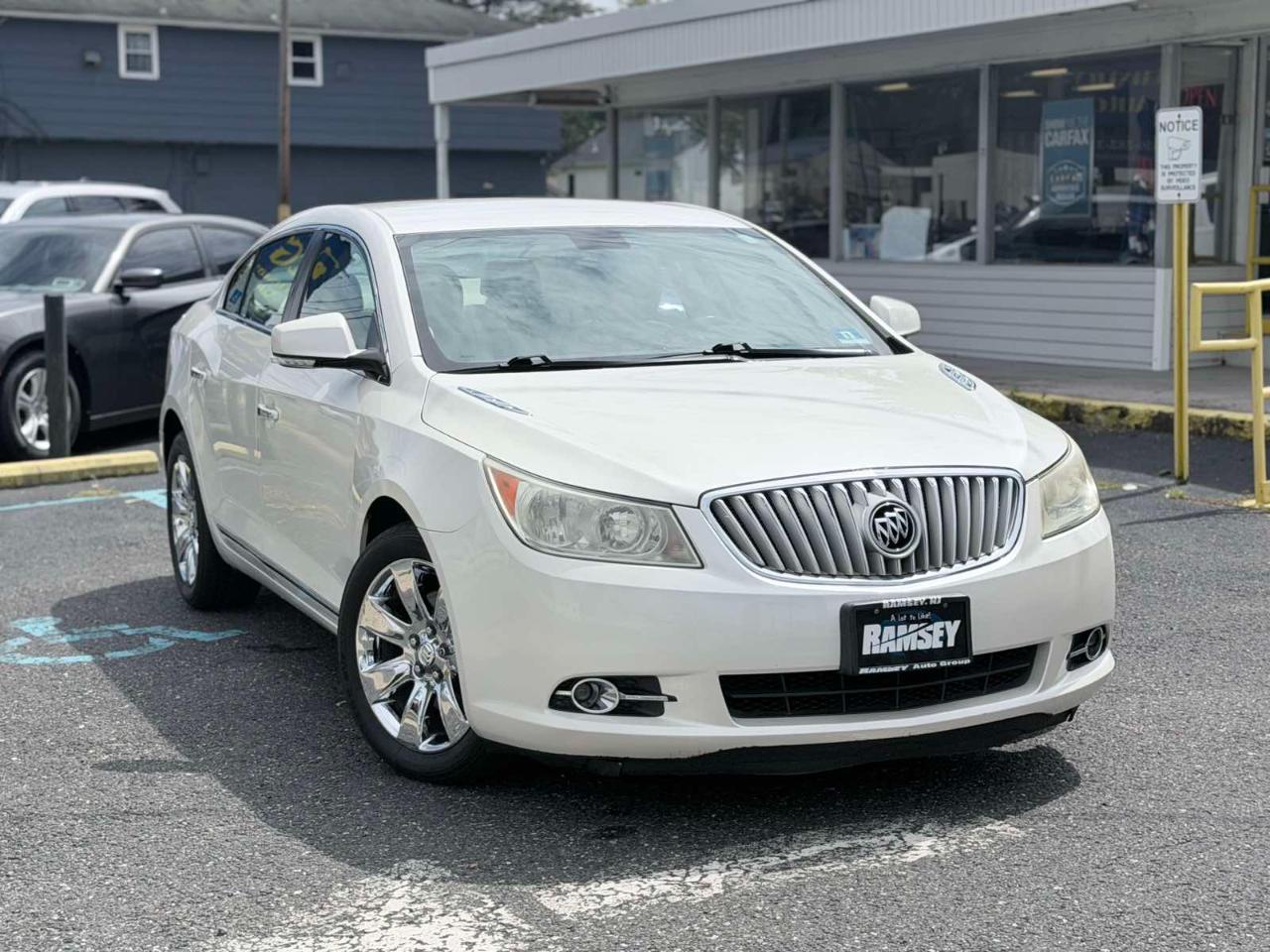 Buick LaCrosse 4dr Sdn Premium 1 FWD 2012