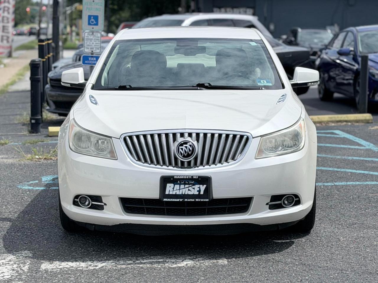 Buick LaCrosse 4dr Sdn Premium 1 FWD 2012