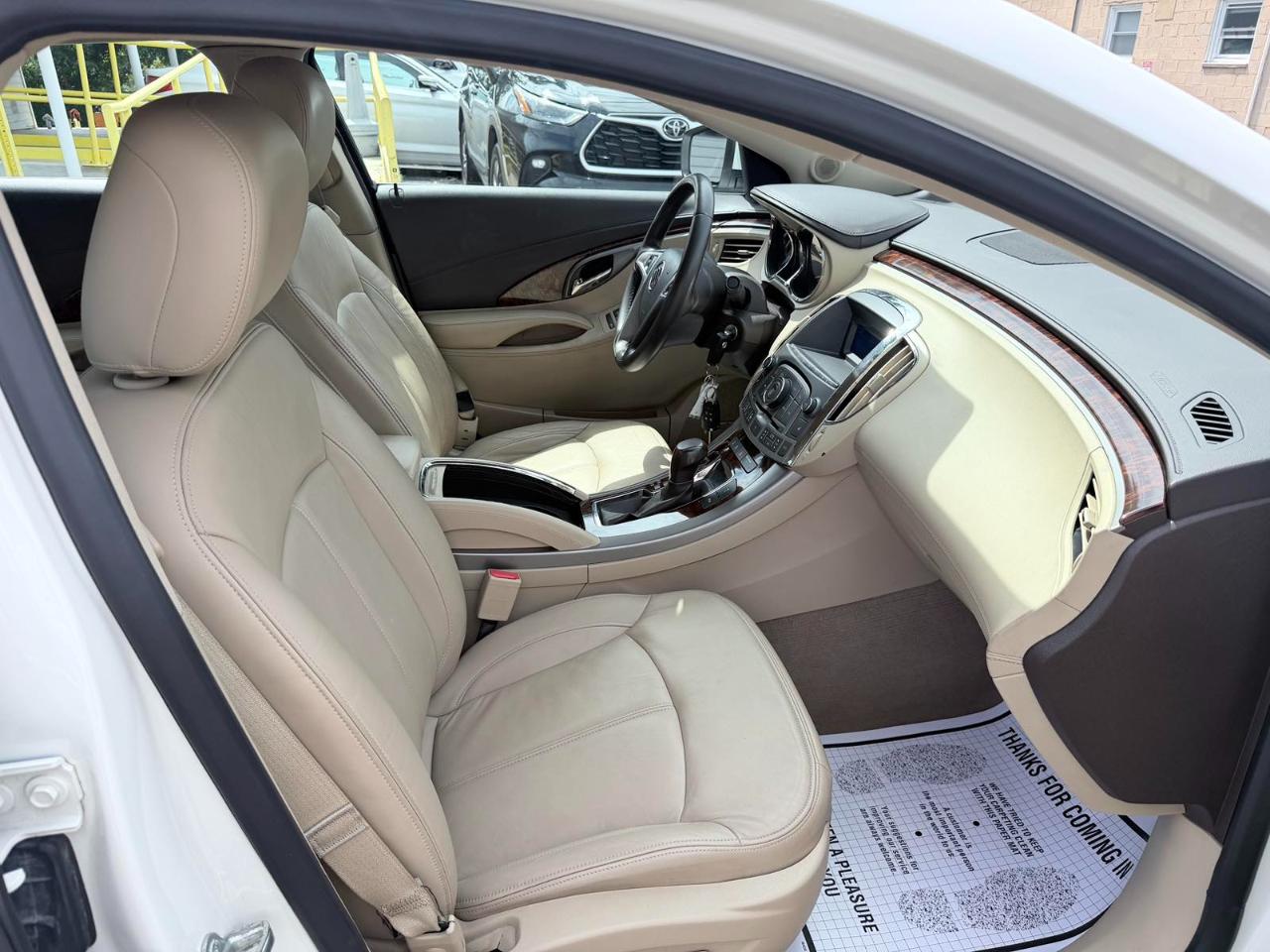 Buick LaCrosse 4dr Sdn Premium 1 FWD 2012