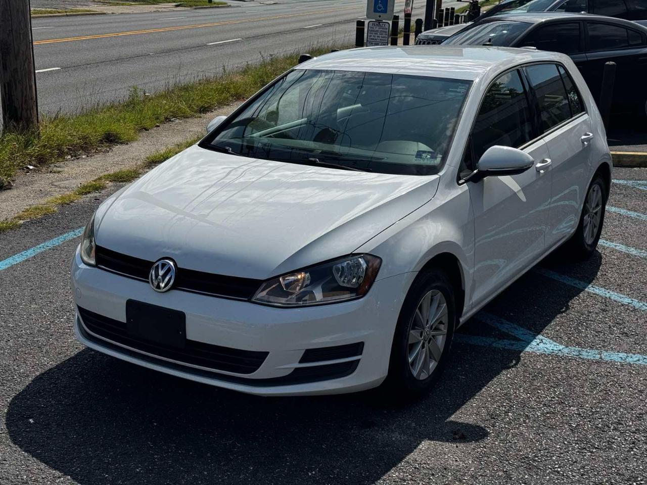 Volkswagen Golf 4dr HB Auto TSI S 2015