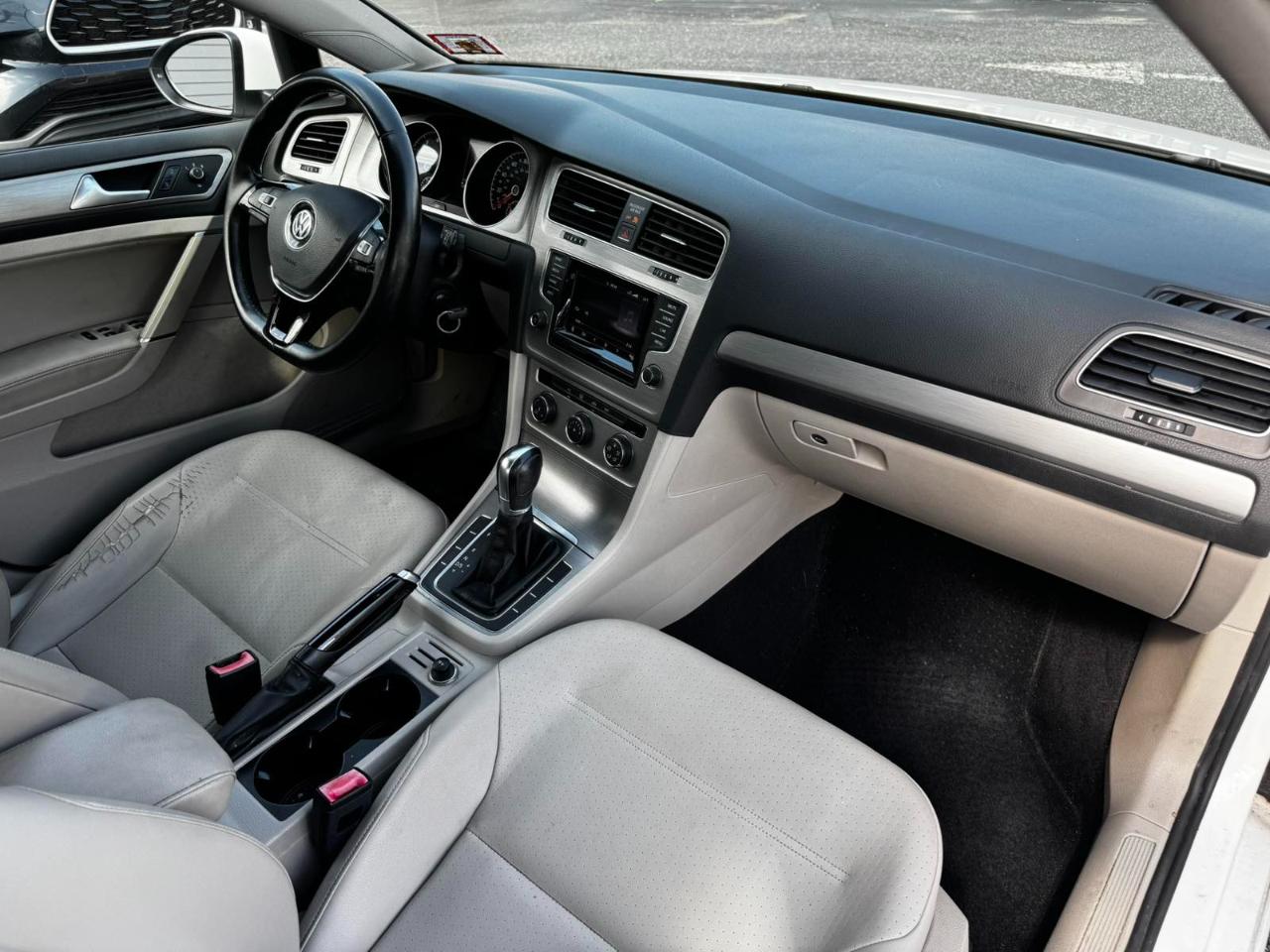 Volkswagen Golf 4dr HB Auto TSI S 2015