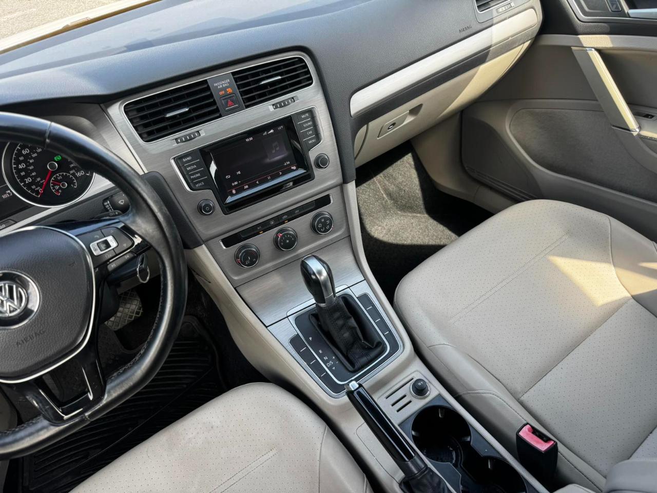 Volkswagen Golf 4dr HB Auto TSI S 2015