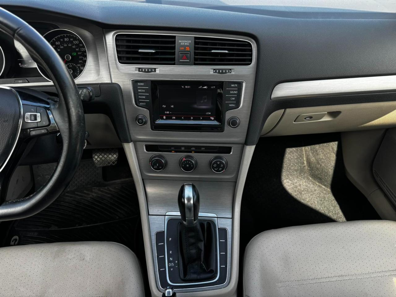 Volkswagen Golf 4dr HB Auto TSI S 2015