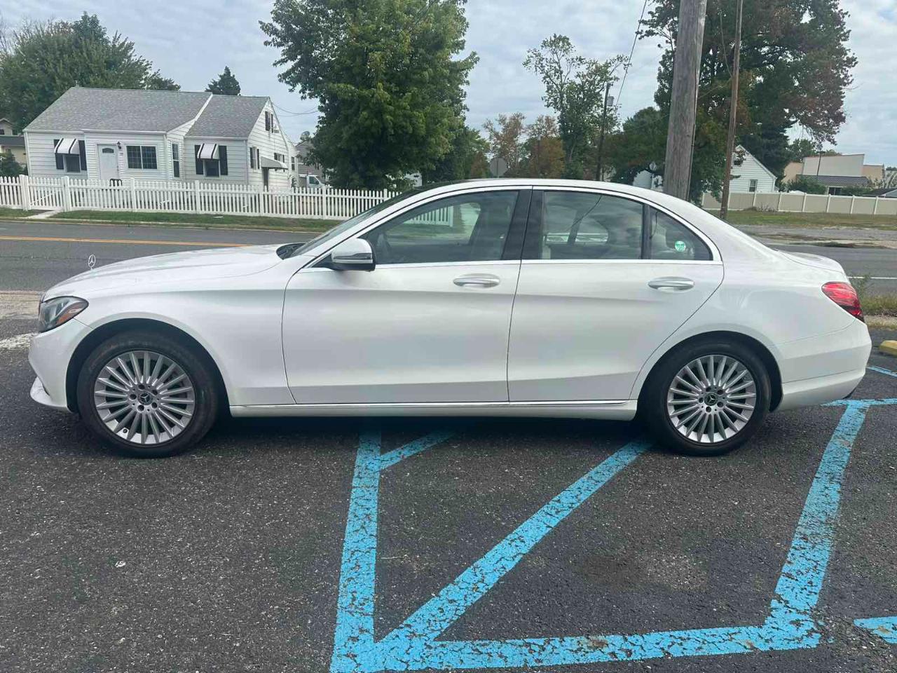 Mercedes-Benz C-Class C 300 4MATIC Sedan 2017