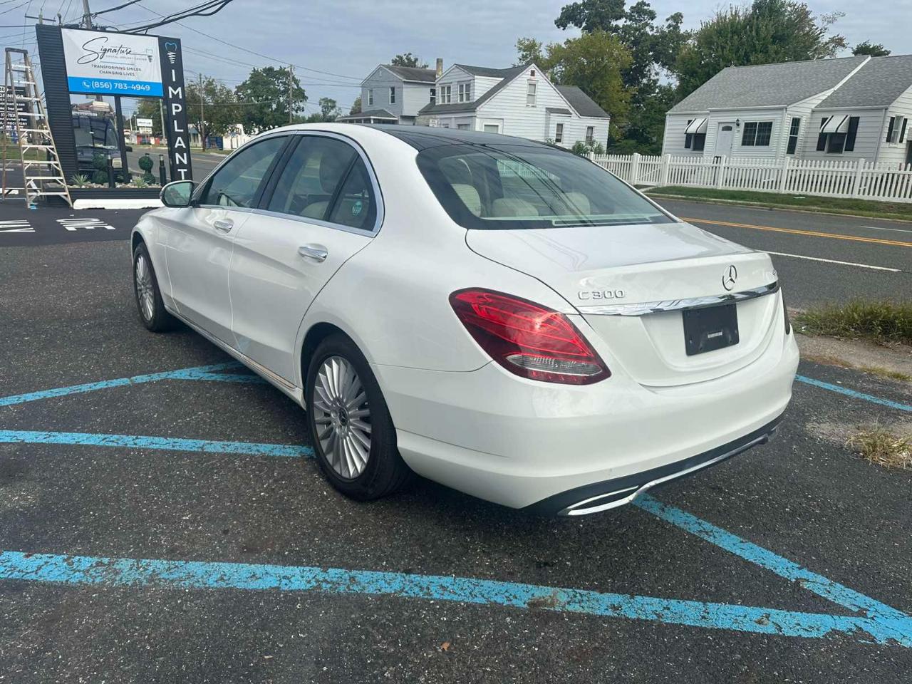 Mercedes-Benz C-Class C 300 4MATIC Sedan 2017