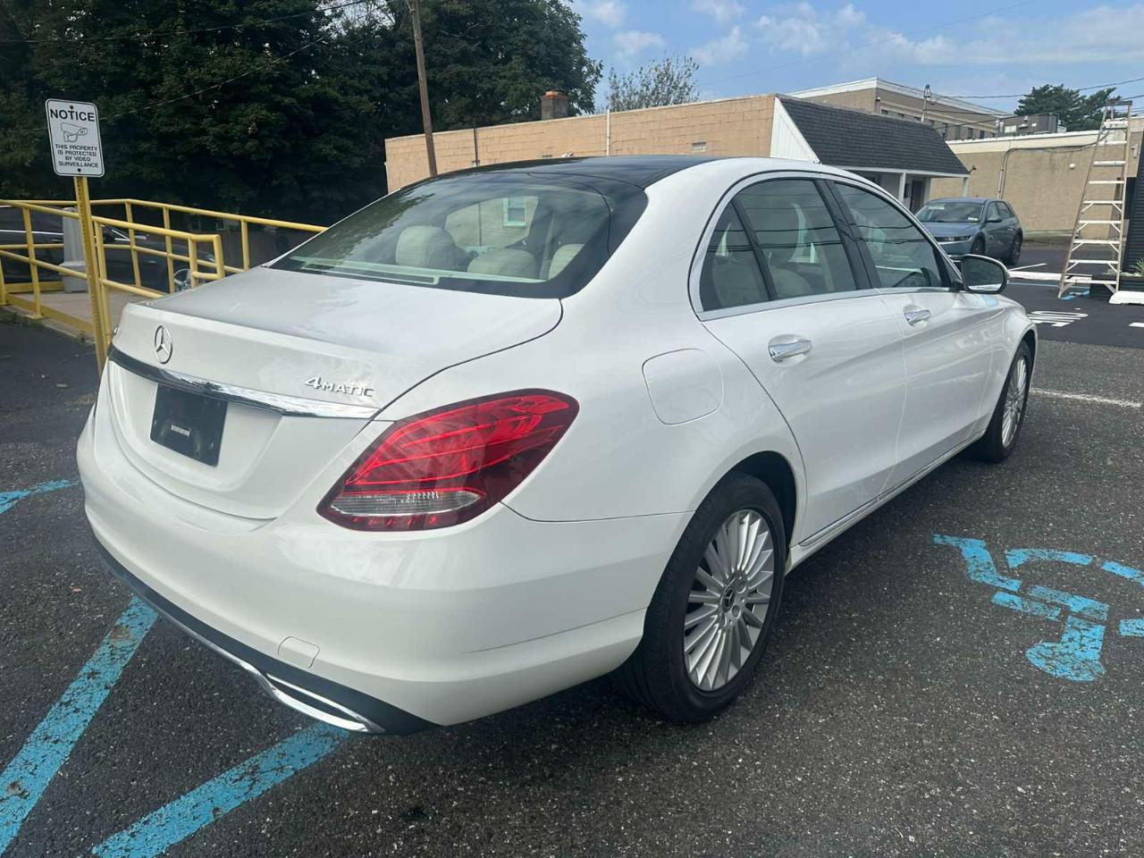 Mercedes-Benz C-Class C 300 4MATIC Sedan 2017