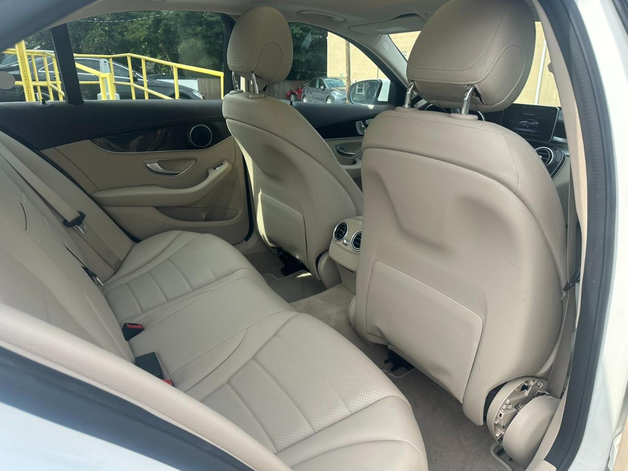 Mercedes-Benz C-Class C 300 4MATIC Sedan 2017