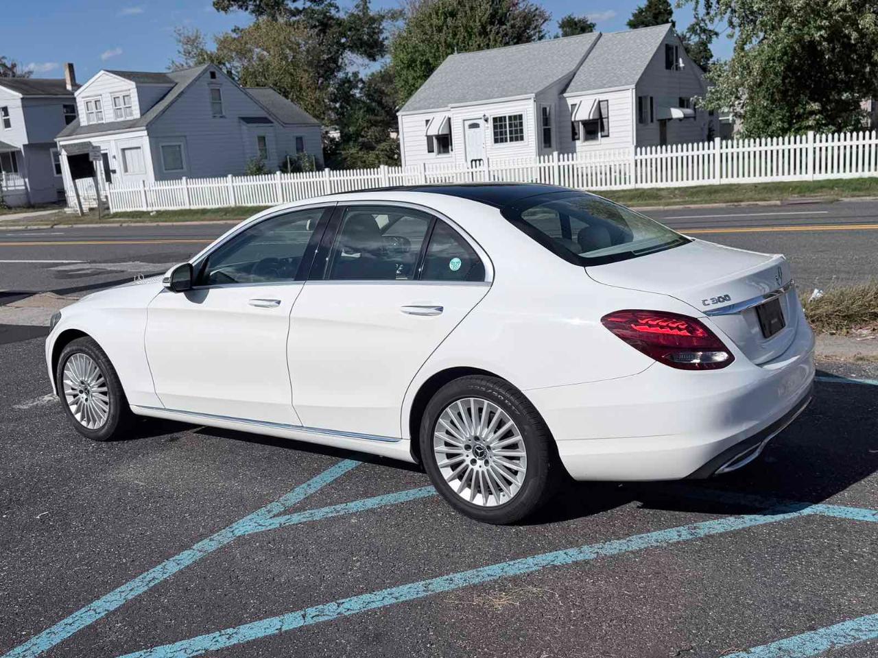 Mercedes-Benz C-Class C 300 4MATIC Sedan 2017