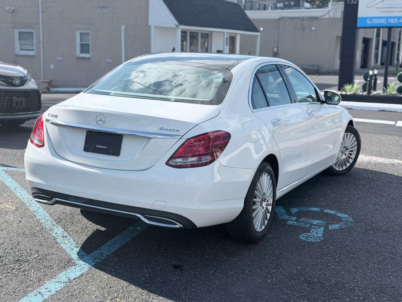 Mercedes-Benz C-Class C 300 4MATIC Sedan 2017