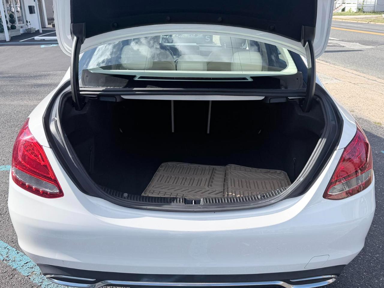 Mercedes-Benz C-Class C 300 4MATIC Sedan 2017