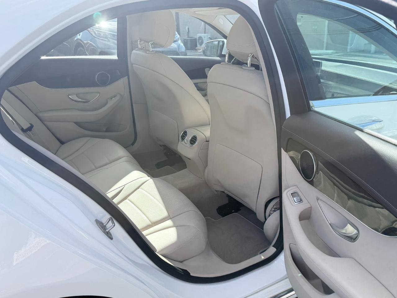 Mercedes-Benz C-Class C 300 4MATIC Sedan 2017